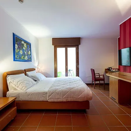 La Di Moret Hotel