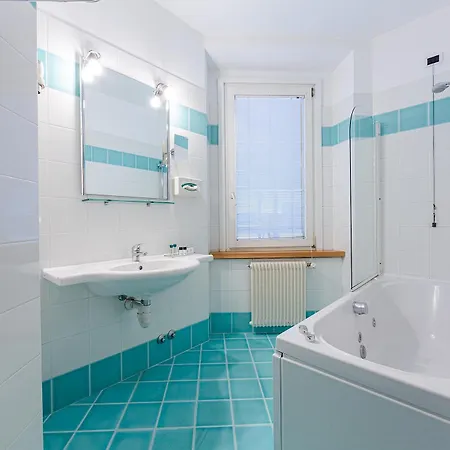 La Di Moret 4* אודינה