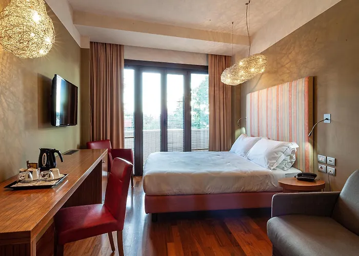 Là Di Moret Hotel 4*